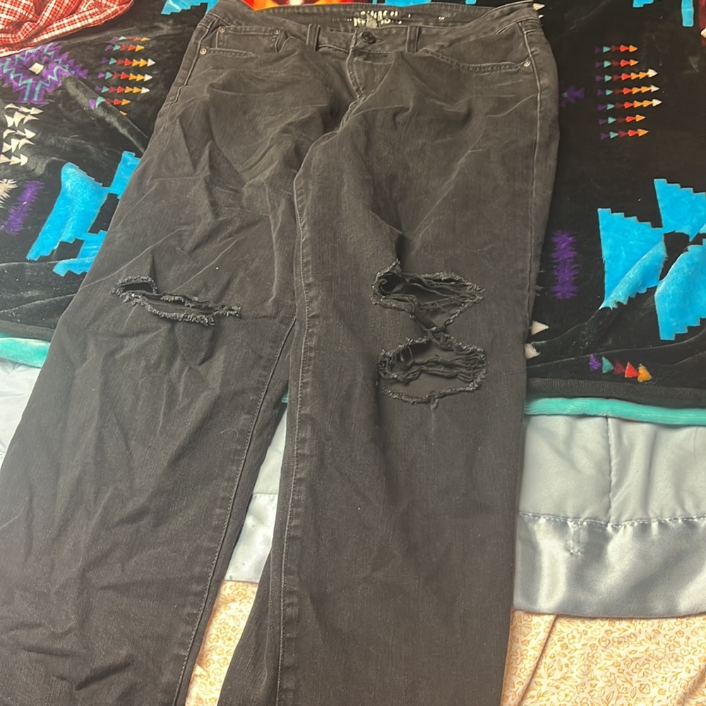 Black Jeans